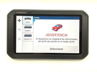 GPS Garmin dēzl TM780