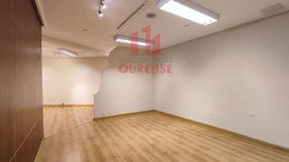 Local comercial en alquiler en Centro en Ourense