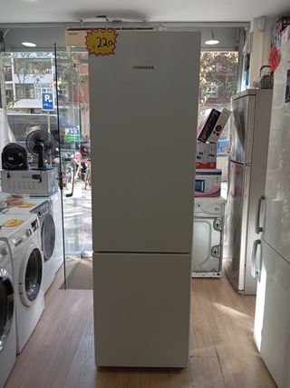 Nevera Liebherr con garantía y transporte