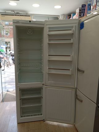 Nevera Liebherr con garantía y transporte