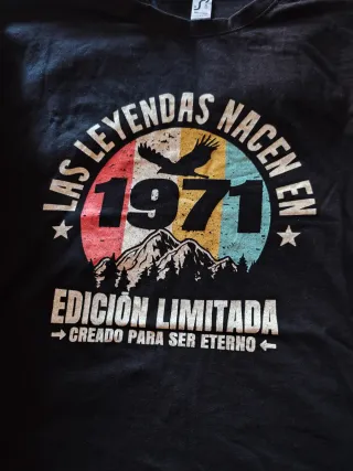 Camiseta Leyendas Nacen en 1971 Talla L