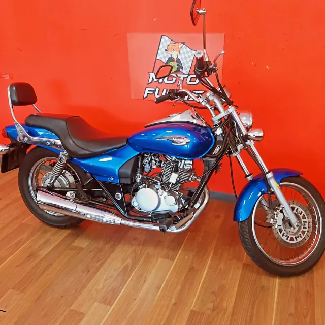 Kawasaki Eliminator BN 125