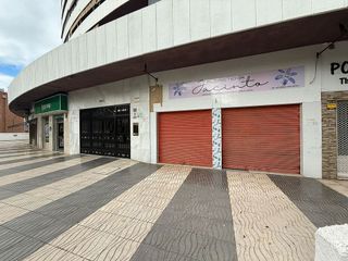 Local comercial en alquiler en Gamarra - La Trinidad en Málaga