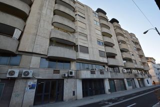 Piso en alquiler en Los Remedios en Sevilla