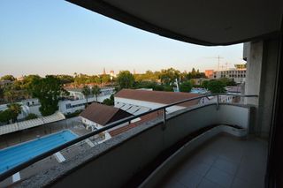 Piso en alquiler en Los Remedios en Sevilla