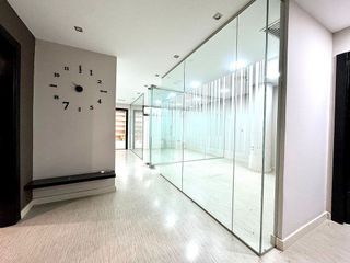Oficina en alquiler en Centro en Almería