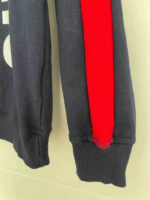 Sudadera Sonic niño azul con rayas rojas. Nueva