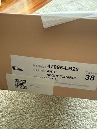 Zapatos planos negros tachuelas Talla 38