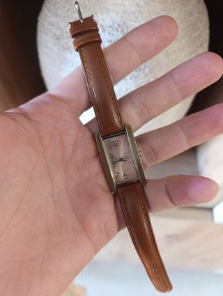 Reloj Furla Correa Marrón y Esfera Dorada
