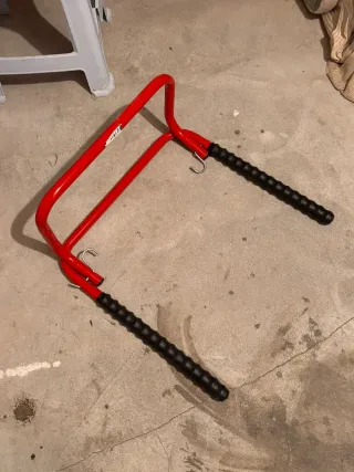 Colgador de Bicicleta Rojo