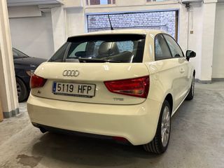 Audi A1 2011