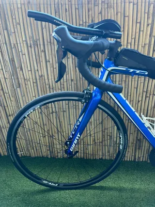 Bicicleta de carretera Giant TCR Azul
