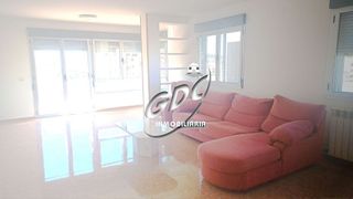 Piso en alquiler en Ensanche en Teruel