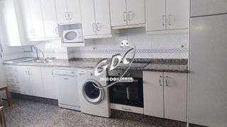 Piso en alquiler en Ensanche en Teruel