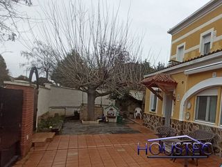 Chalet en venta en Cabanillas del Campo