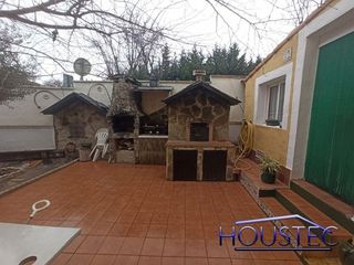 Chalet en venta en Cabanillas del Campo