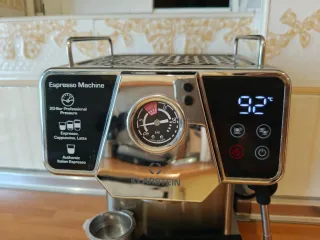 Cafetera automática Espresso Klarstein 20 Bar 