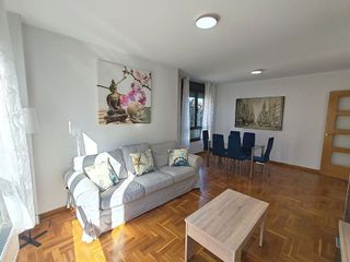 Piso en alquiler en El Coto en Gijón