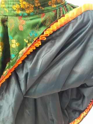 Falda Fallera Verde con Flores