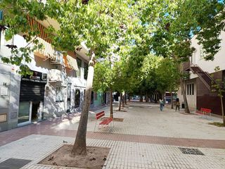 Local comercial en alquiler en Carranque - Haza Cuevas en Málaga