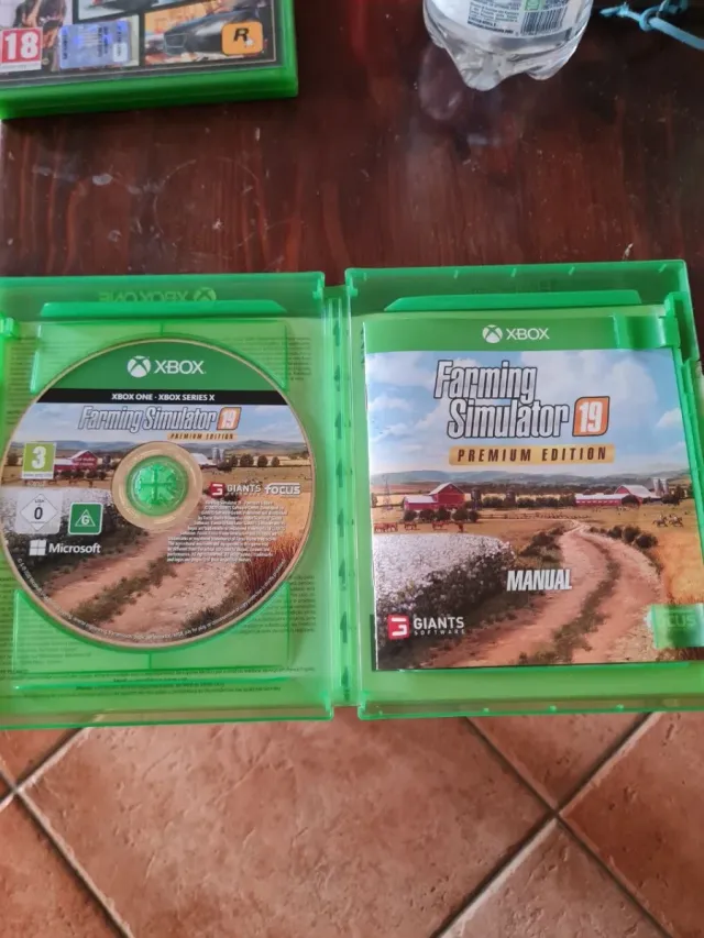 Farming Simulator 19 Premium Edition Xbox One