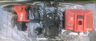 Taladro Hilti TE-6A con cargador y batería
