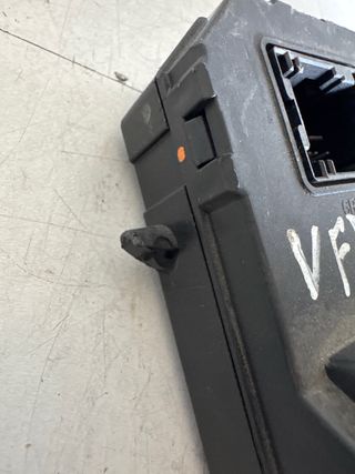 BSI Citroen Peugeot Ref : 9653667380-S118085200