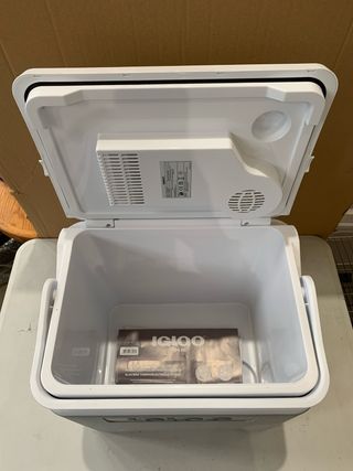 Nevera Portátil eléctrica Igloo 24L IE24DC