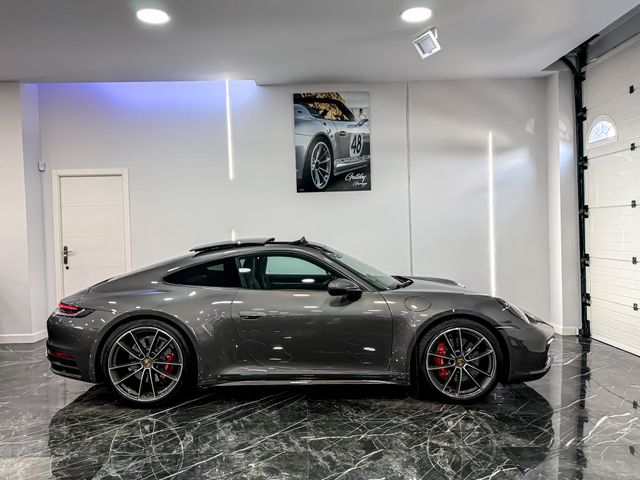 Porsche 911 992 4S NACIONAL 