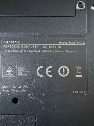 Portátil Sony Vaio para piezas o reparar.