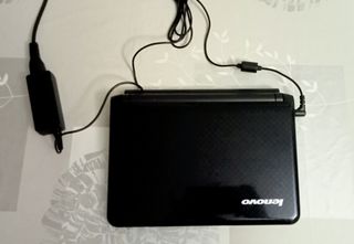 Lenovo IdeaPad S10-2 Netbook Intel Atom