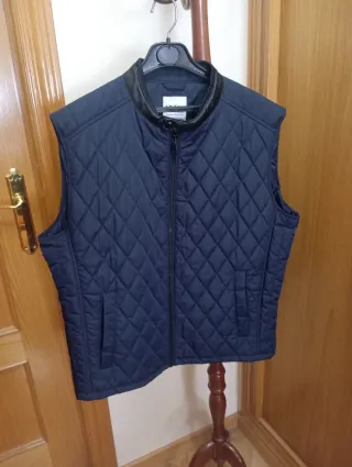 Chaleco acolchado caballero azul marino