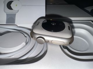 Apple Watch SE 40mm Starlight Al Star S/M