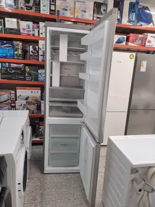 ♡NEVERA NUEVA CON TARA UNA AÑOS DE GARANTÍA♡