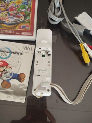 Nintendo Wii Blanca + Accesorios y Juegos