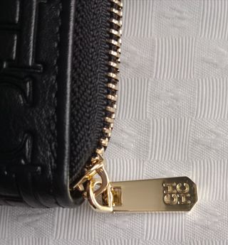 Cartera CH Carolina Herrera negra