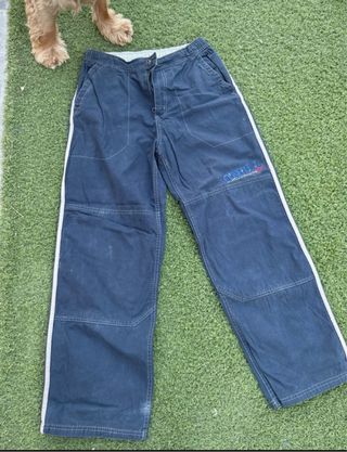 Pantalón O'Neill azul con raya lateral