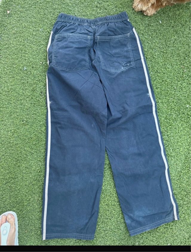 Pantalón O'Neill azul con raya lateral