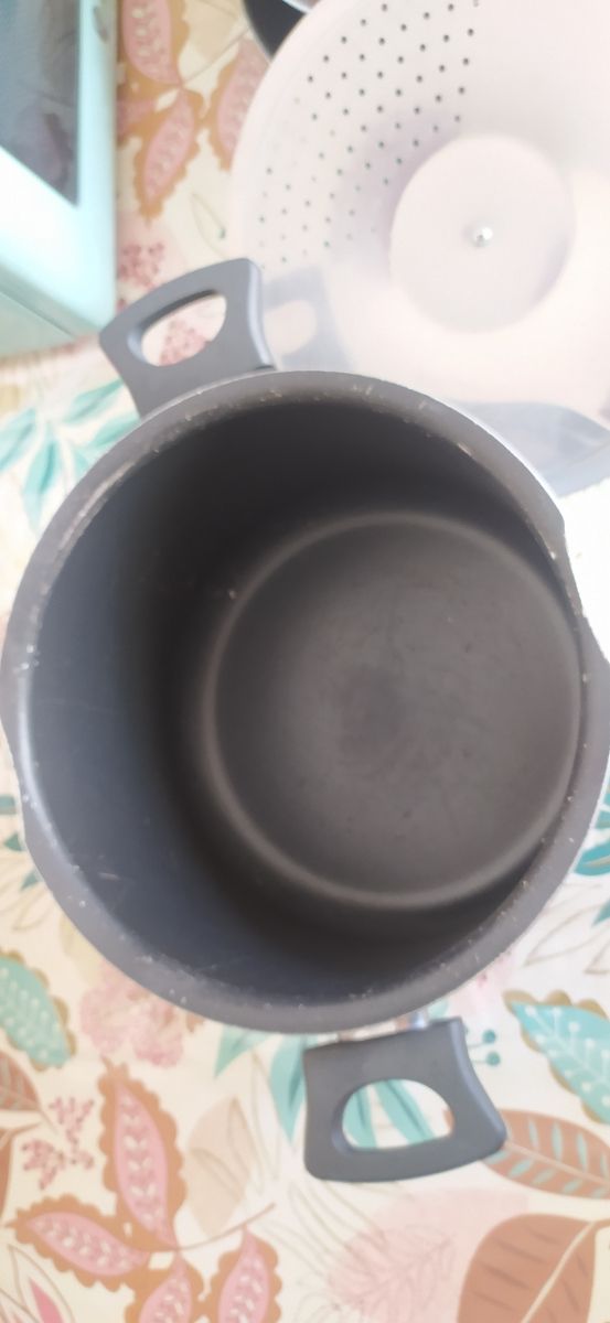 Olla Pasta y Cazos + Sartén Regalo