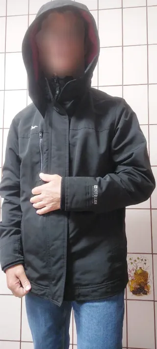Chaqueta Hollister impermeable negra