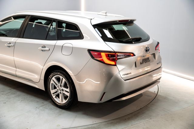 Toyota Corolla 1.8 125H Business Touring Sport