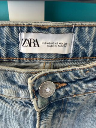 Vaqueros Zara Mom Fit Talla L Rotos
