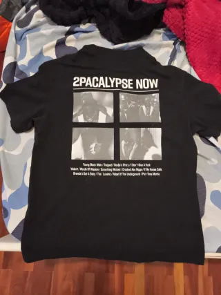 Camiseta Negra Tupac Bershka