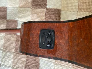 Guitarra Electroacústica Fender