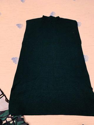 pantalón,chaleo y camiseta ZARA  verde oscuro