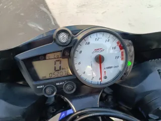 Yamaha YZF R6 Azul