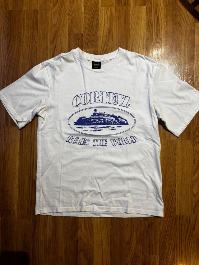 Camiseta Corteiz Rules The World Blanca