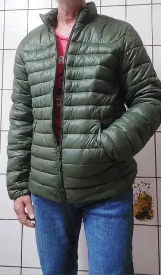 Chaqueta Bomber Pull&Bear Verde