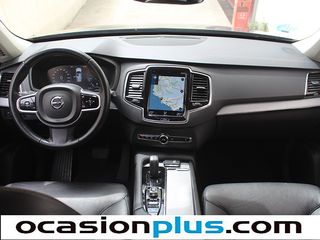 Volvo XC90 B5 D Momentum Pro AWD Auto 173 kW (235 CV)