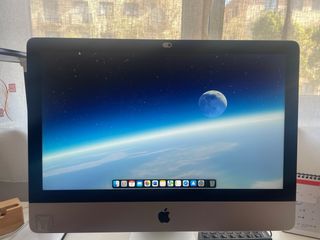 iMac 21,5” Apple 2015 Plata/Blanco